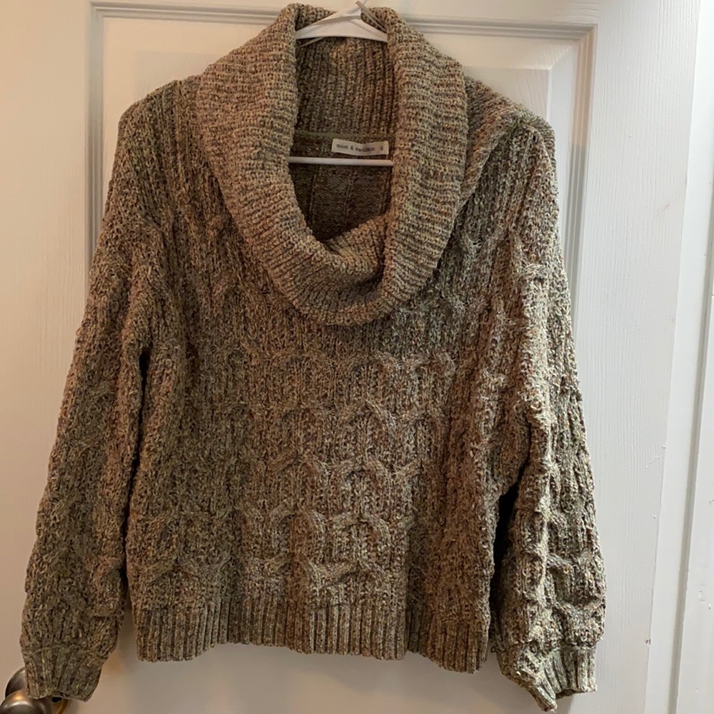 Moon & Madison green Cowl Neck Sweater